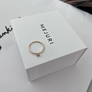 Mejuri Gemstone Trillion Stacker Ring Gold 14k yellow gold Size 6